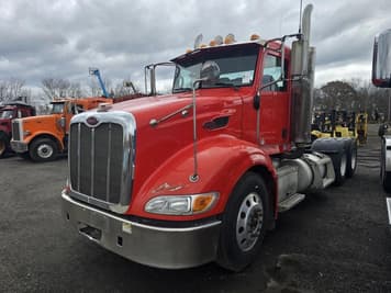 Main image Peterbilt 386